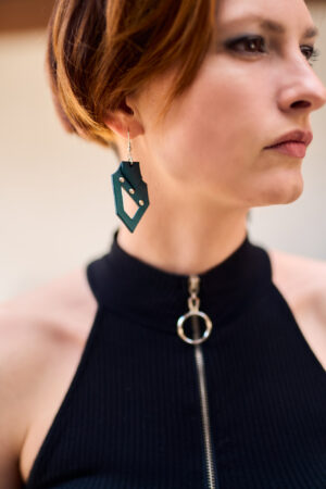 Model wears: GIULIANA - bold earrings - Green - BANIZS