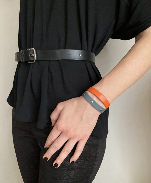 Model wears: HELENA bracelet - Orange - BANIZS