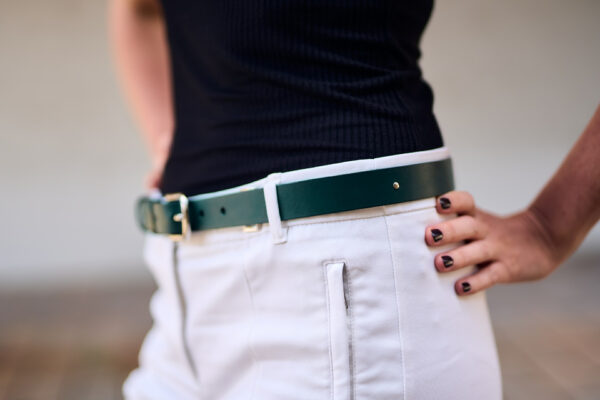Model wears: STEFANIE belt - Green - BANIZS