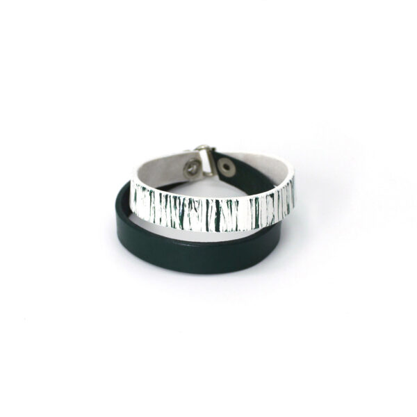 BANIZS Leather Goods - Double leather bracelet green