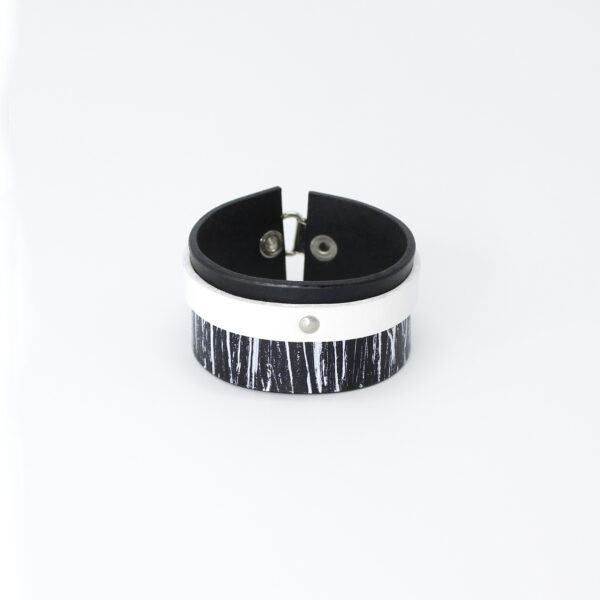 BANIZS Leather Goods - Layered leather bracelet black - white