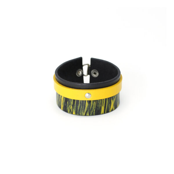 BANIZS Leather Goods - Layered leather bracelet black - yellow