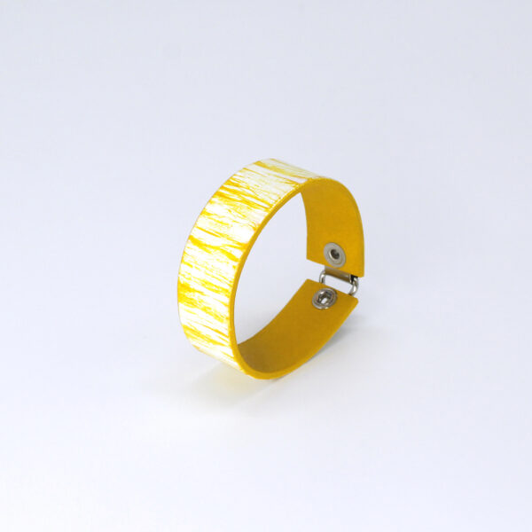 BANIZS Leather Goods - Patterned yellow leather bracelet