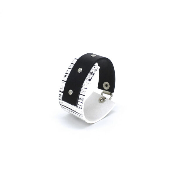 BANIZS Leather Goods - Rectangular black leather bracelet