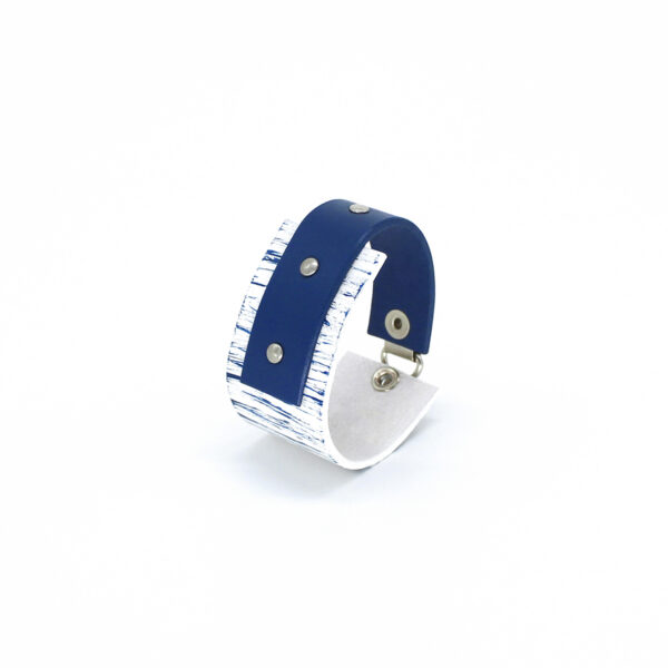 BANIZS Leather Goods - Rectangular blue leather bracelet