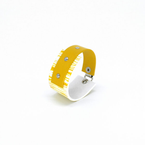 BANIZS Leather Goods - Rectangular yellow leather bracelet