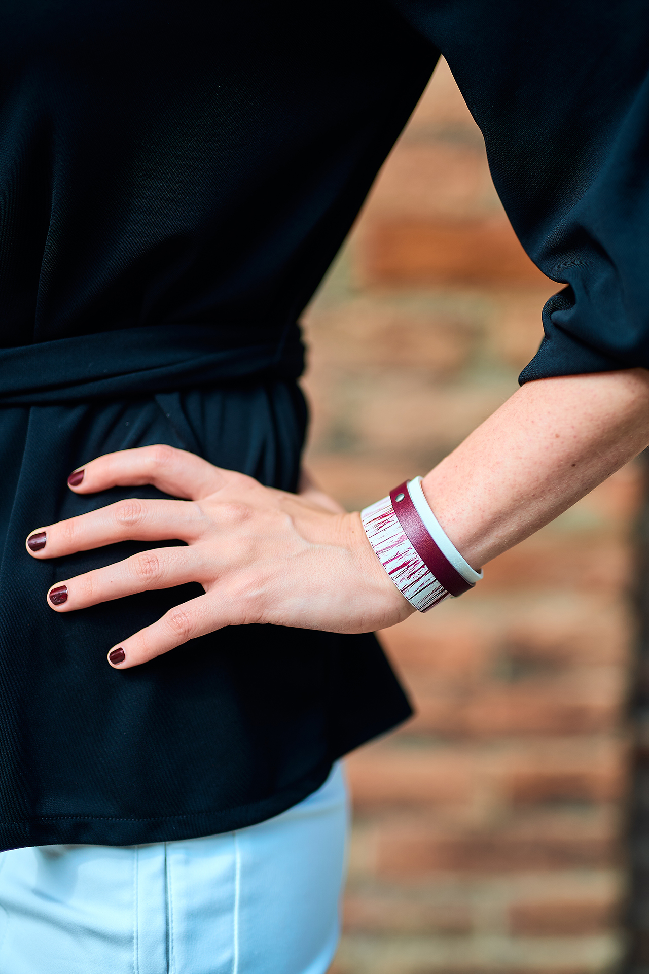 Layered leather bracelet bordeaux