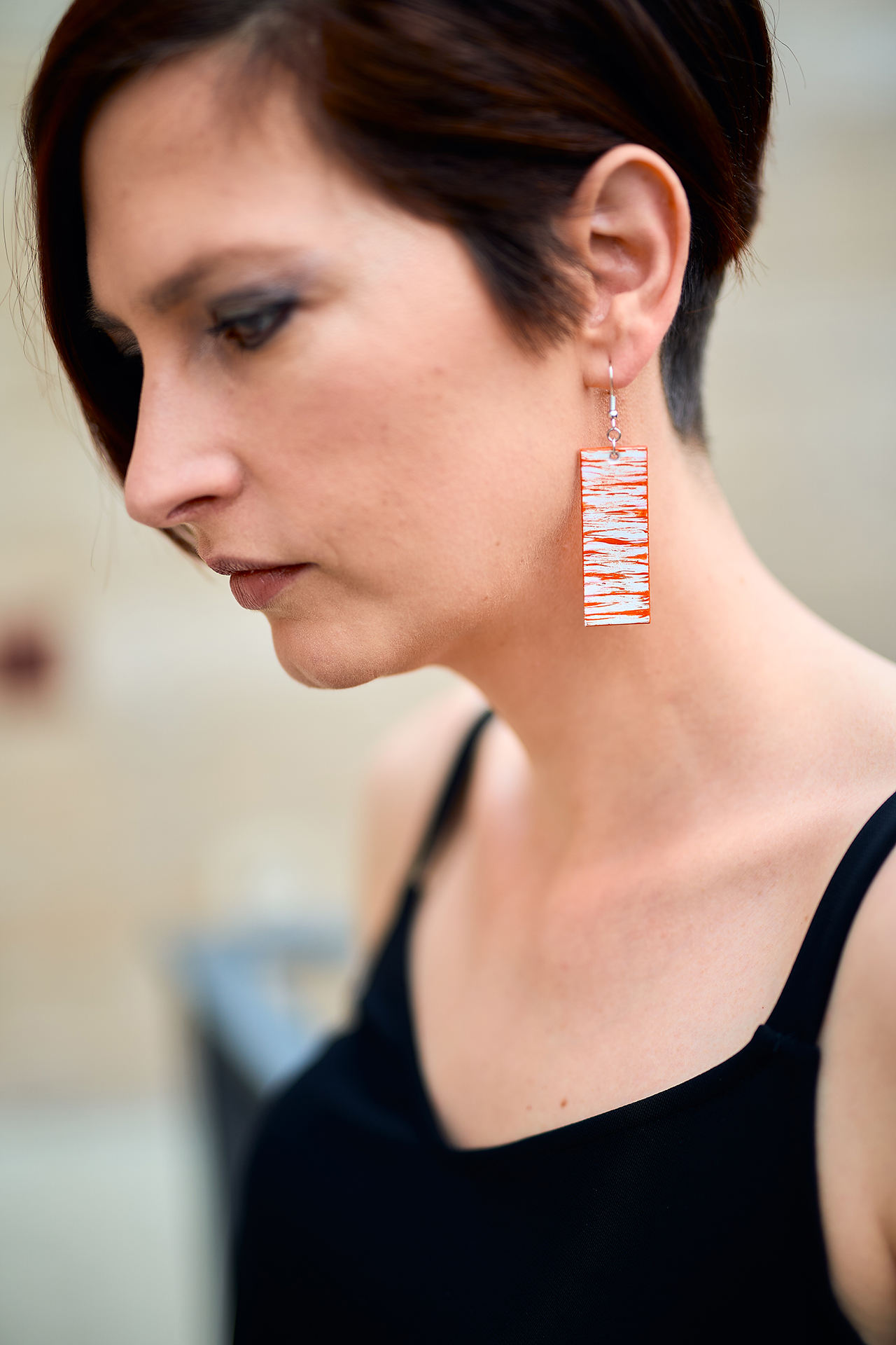 Patterned leather earrings orange