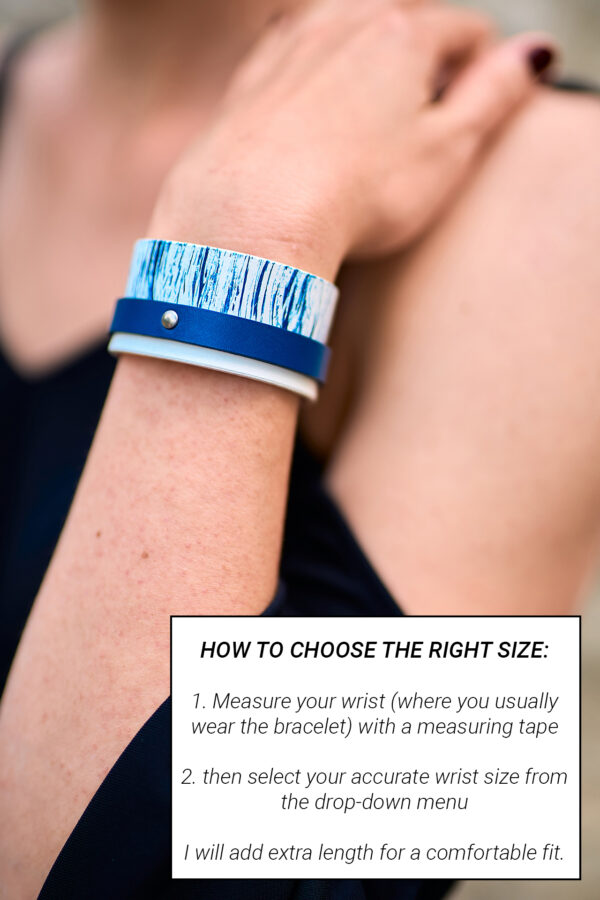 Layered leather bracelet blue